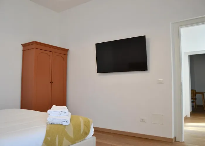 Dm Apartment